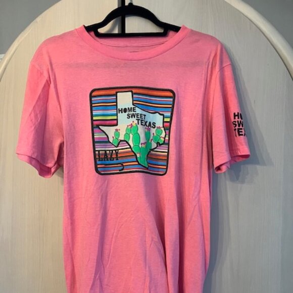 Lazy Ranch Wear, Home sweet Texas tee pink, size medium - Picture 1 of 5